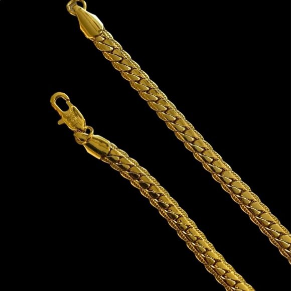 Cuban curb link necklace NWOT - Picture 1 of 6